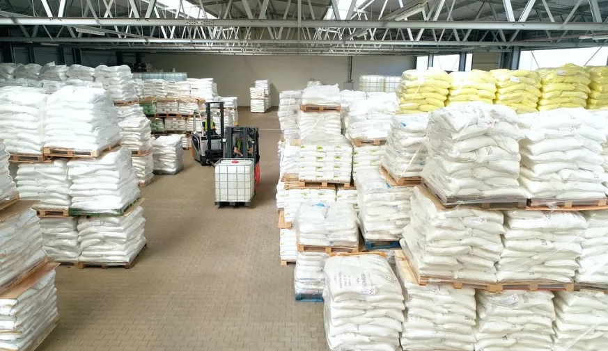 magazyn centro-chem dystrybutora surowców spożywczych