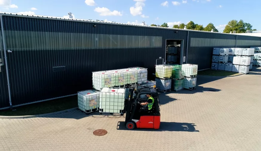 dystrybucja surowców chemicznych centro-chem